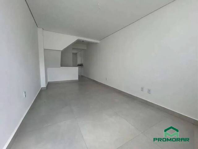 Casa para Venda em Belo Horizonte - 2