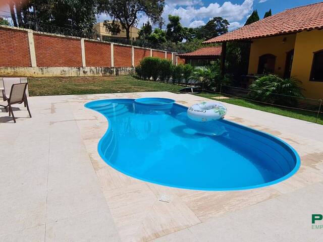 Casa para Venda em Belo Horizonte - 2